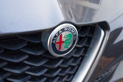 2024 Alfa Romeo Giulia Ti