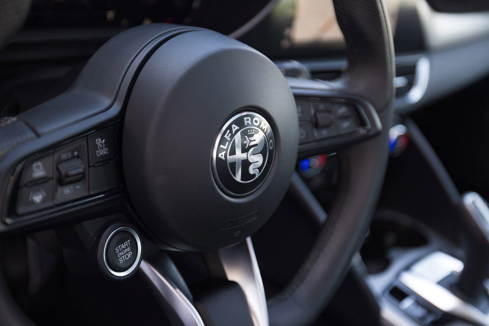 2024 Alfa Romeo Giulia Ti