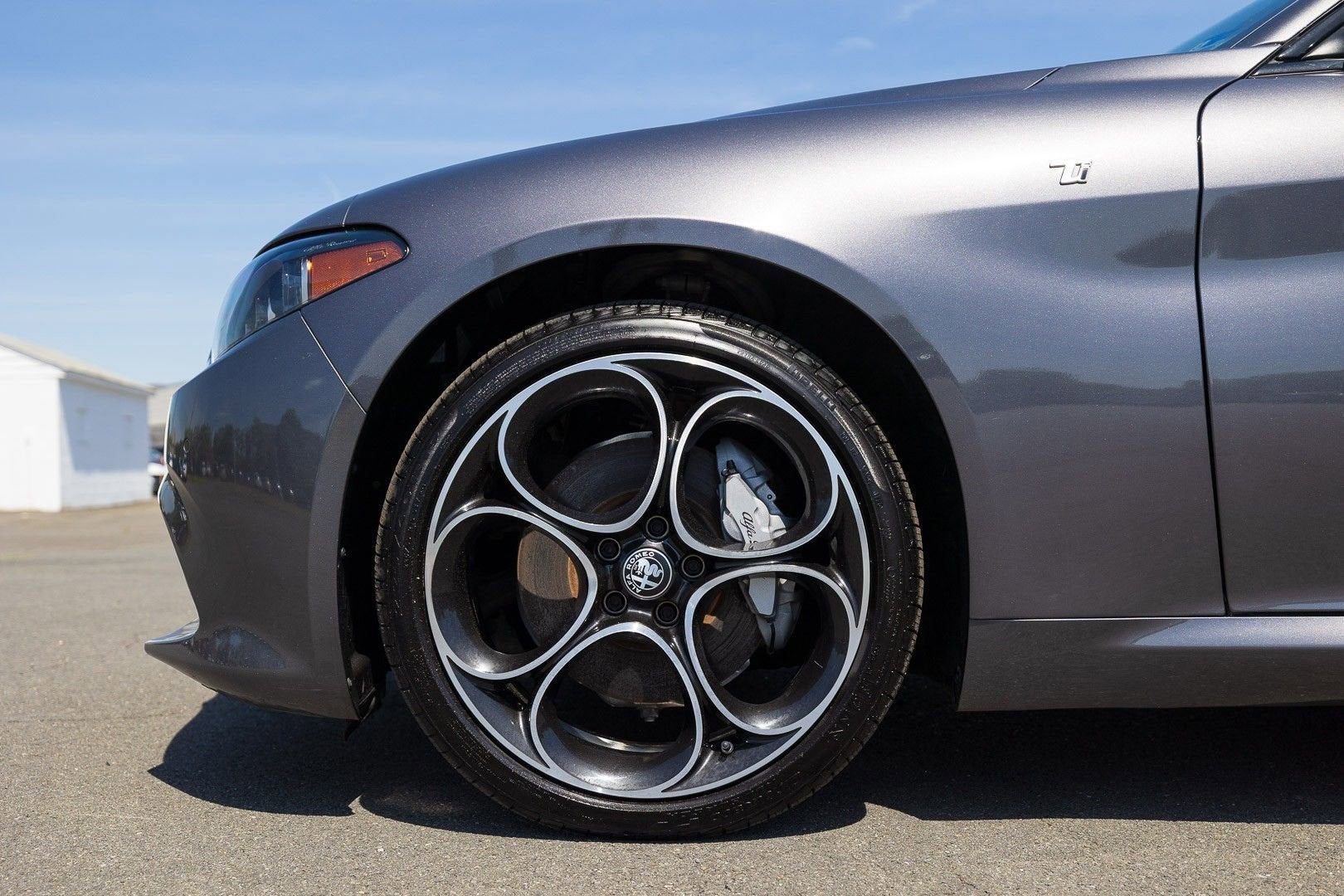 2024 Alfa Romeo Giulia Ti