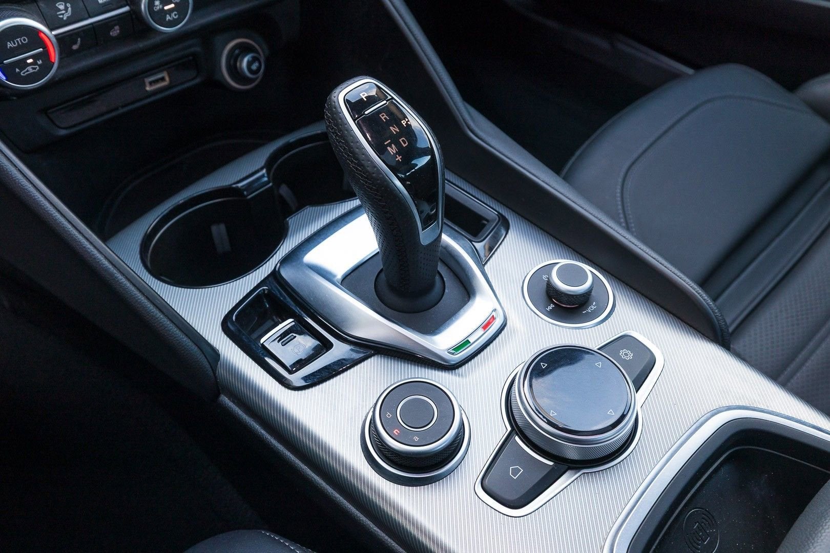 2024 Alfa Romeo Giulia Veloce