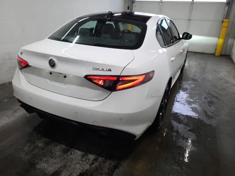 2024 Alfa Romeo Giulia Veloce
