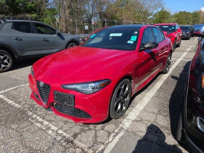 2023 Alfa Romeo Giulia Estrema