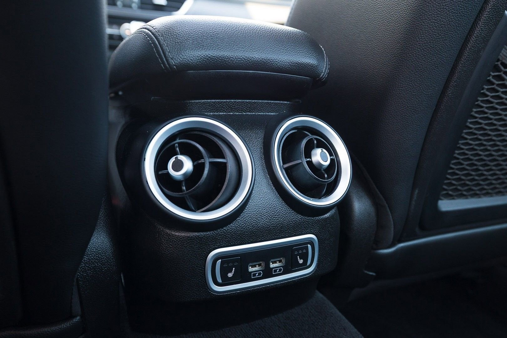2023 Alfa Romeo Giulia Estrema