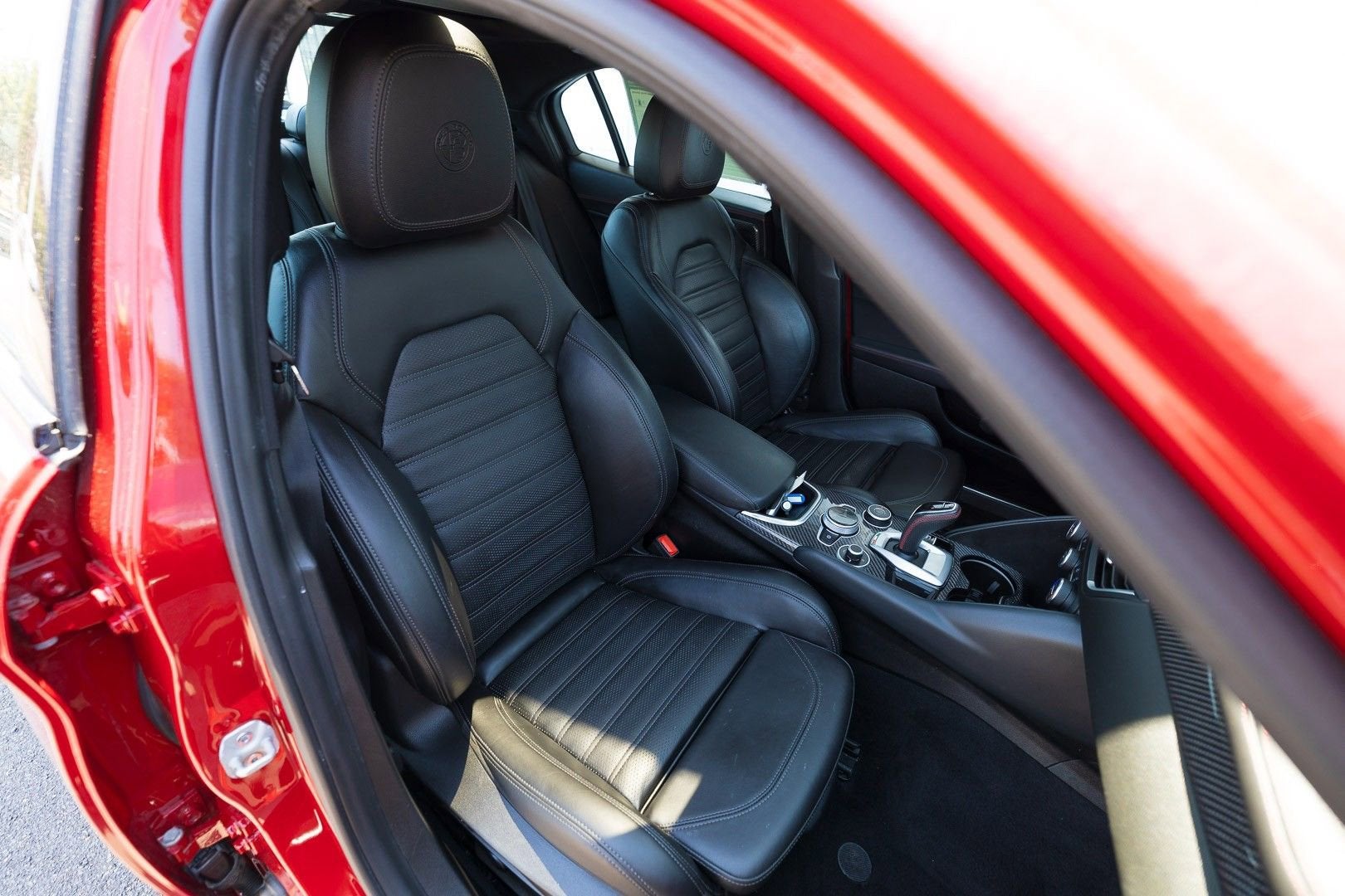 2023 Alfa Romeo Giulia Estrema