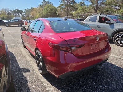 2023 Alfa Romeo Giulia Estrema