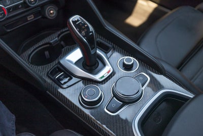 2023 Alfa Romeo Giulia Estrema